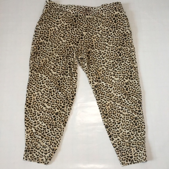 Jessica Simpson High Rise Brown Snow Washed Floral Pull on Cropped Sweatpants 1X - Picture 9 of 14